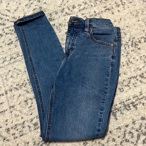 Free People Denim - Perfect condition Free People denim skinny jeans